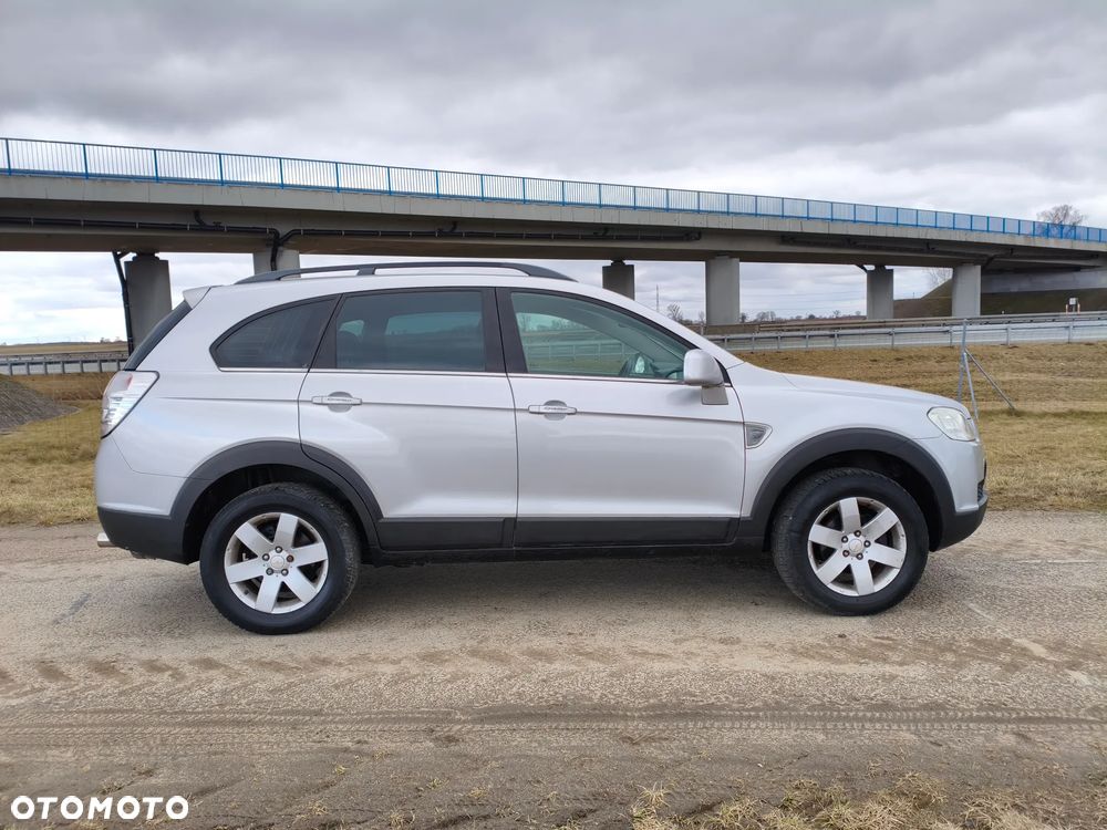 Chevrolet Captiva 2.4 2WD 7 Sitzer LS - 4