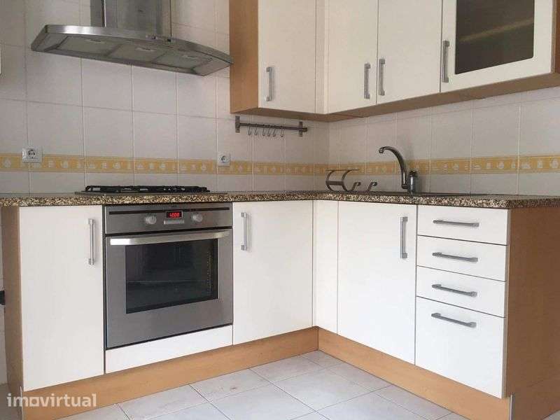Apartamento T3 para Arrendamento Évora, Vilas da Cartuxa - Grande imagem: 3/12