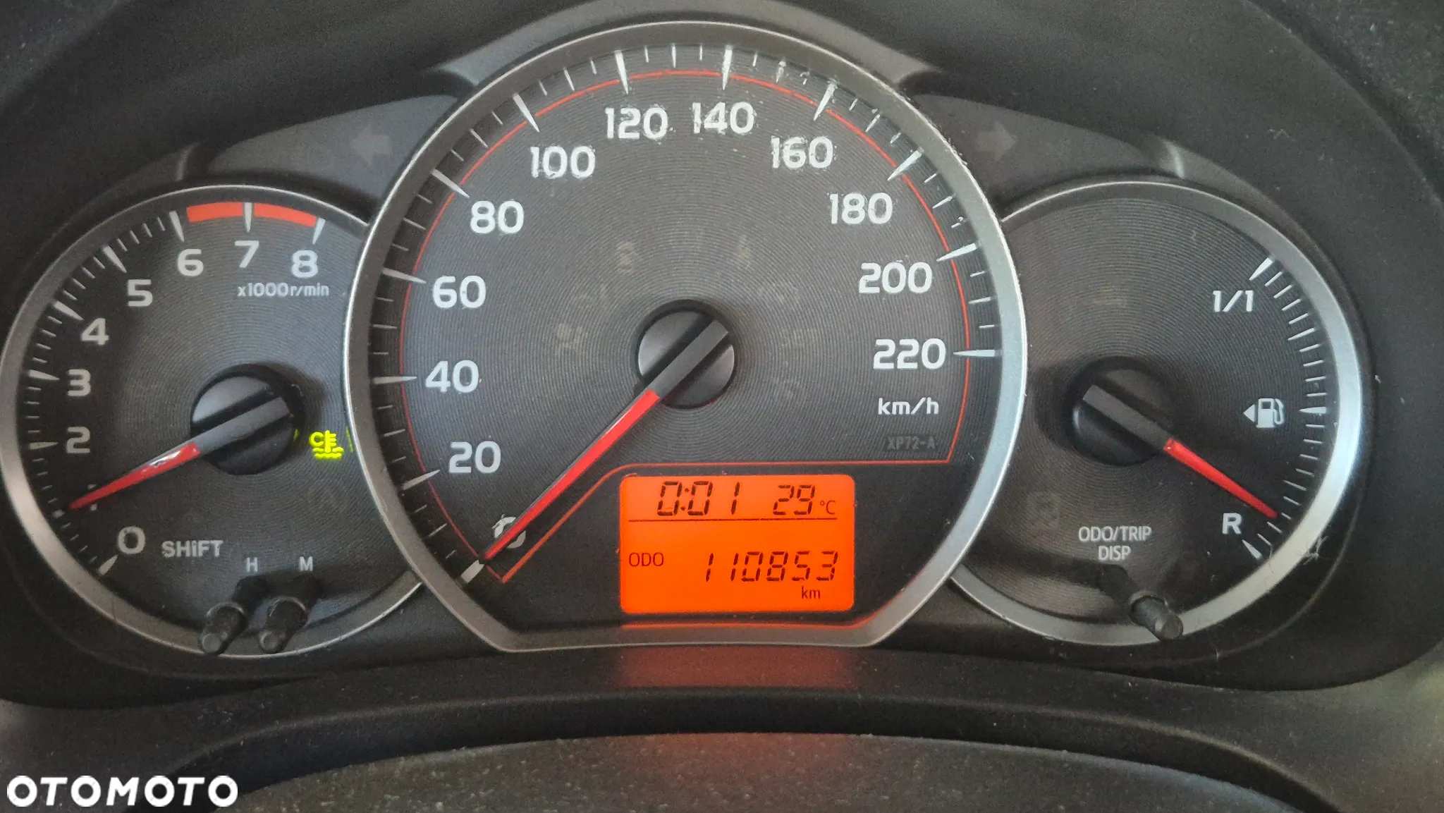 Toyota Yaris 1.0 Active - 8