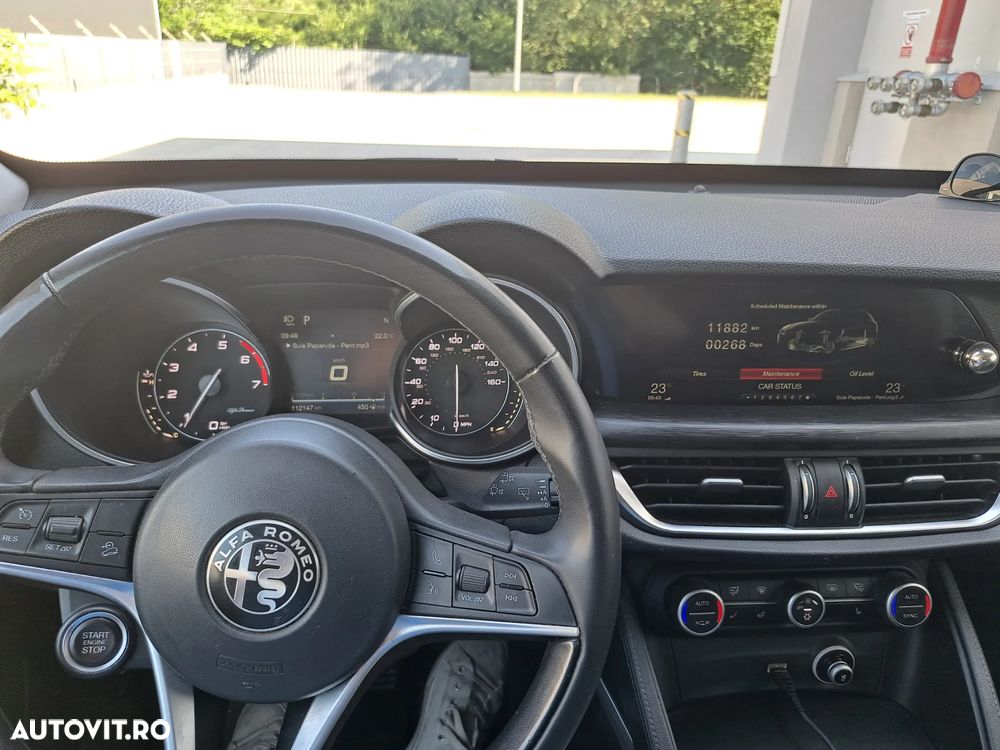 Alfa Romeo Stelvio - 4
