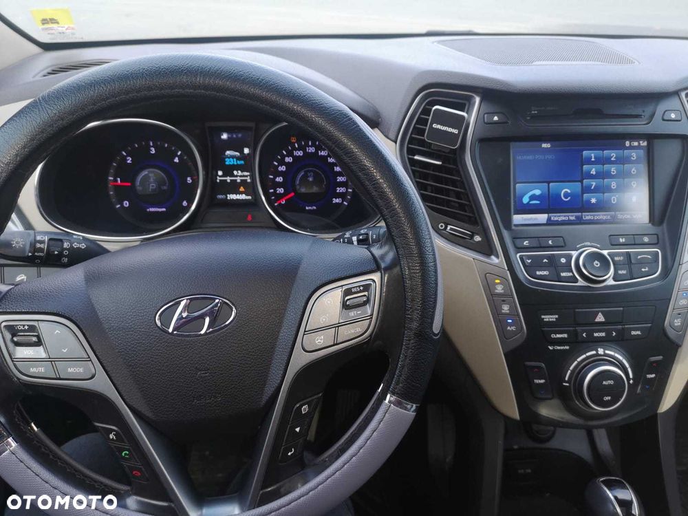 Hyundai Santa Fe 2014 photo 2