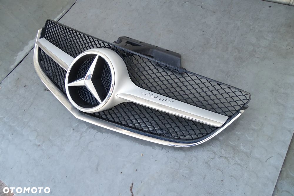 E KLASA W207 LIFT AMG Grill atrapa chłodnicy - 3