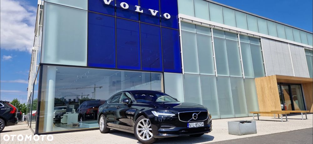 Volvo S90 T4 Momentum Pro - 1