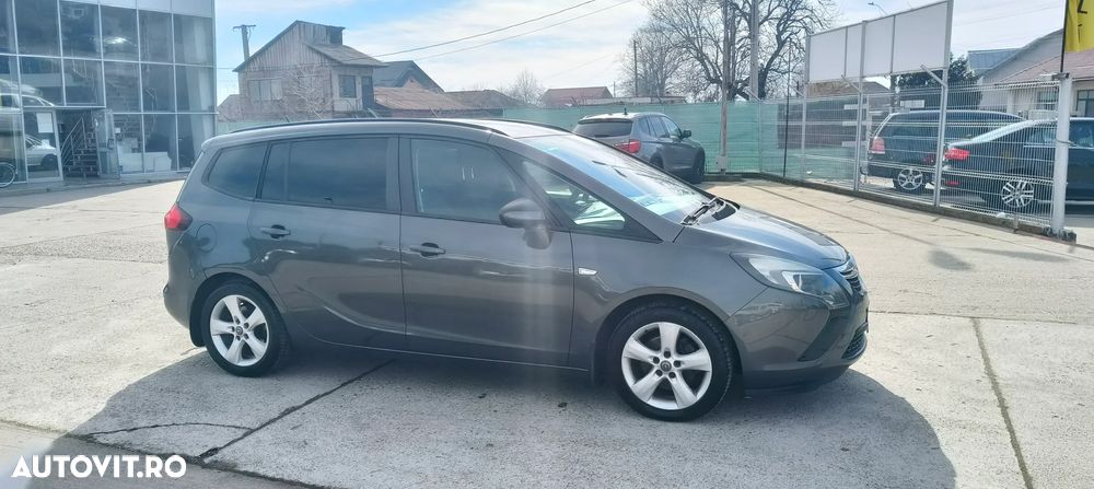 Opel Zafira Tourer 2.0 CDTI Active - 19