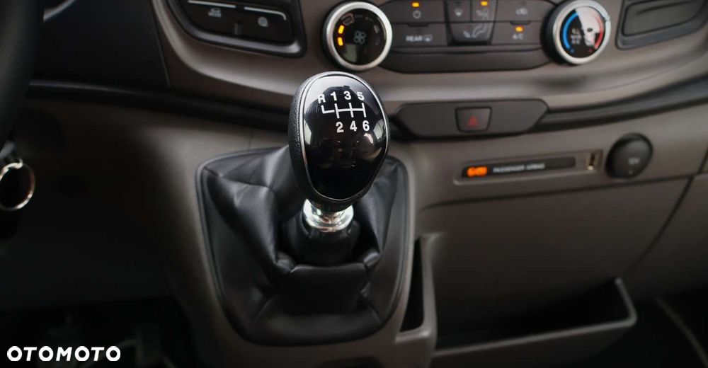 Ford Transit - 31