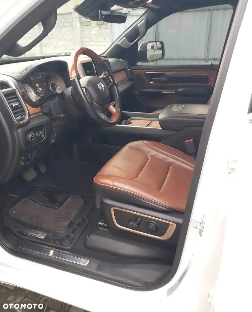 RAM 1500 Crew Cab Longhorn - 10
