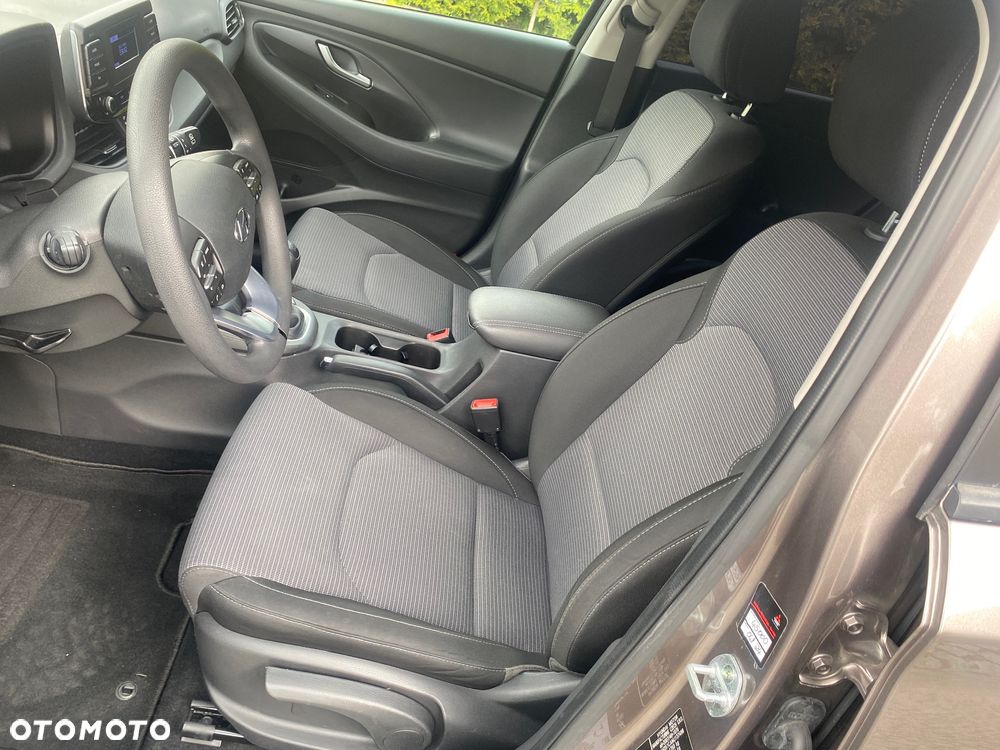 Hyundai i30 1.5 Pure - 22