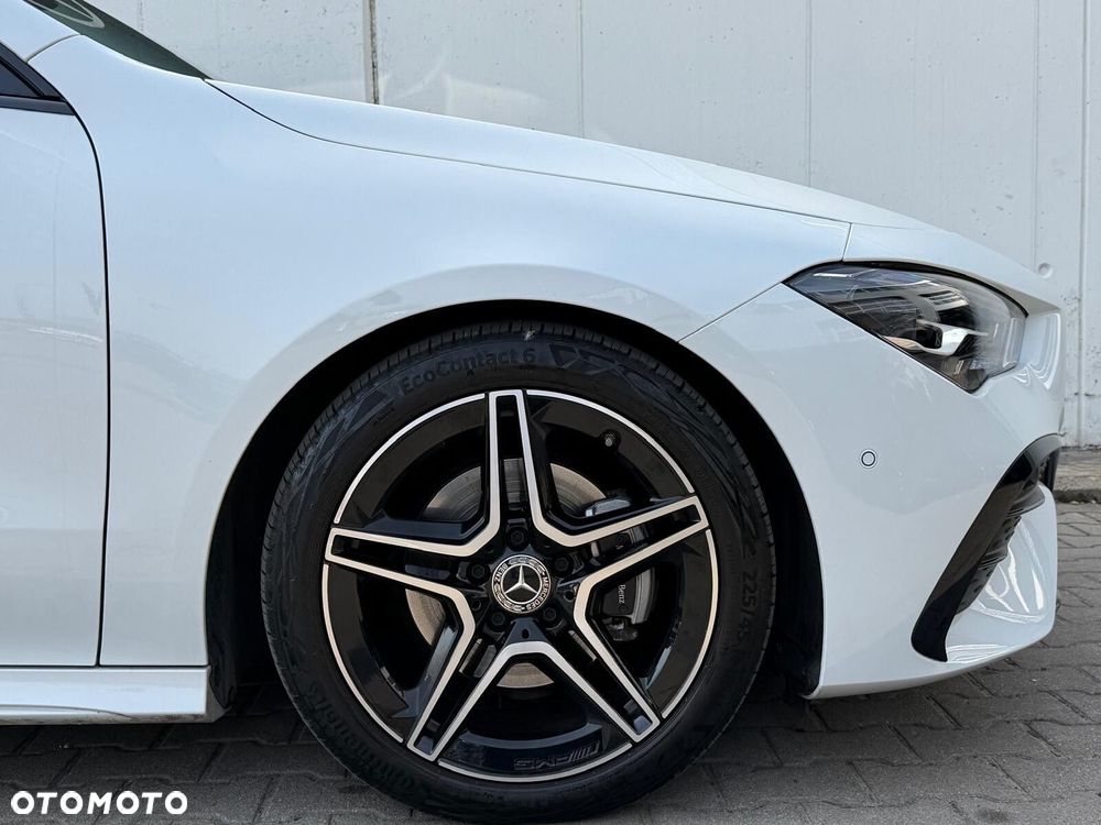 Mercedes-Benz CLA - 14