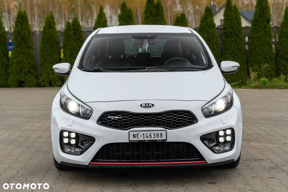 Kia Ceed 1.6 T-GDI GT-Track - 7