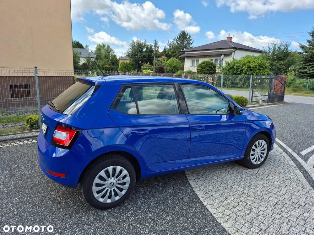 Skoda Fabia 1.0 MPI Soleil - 4