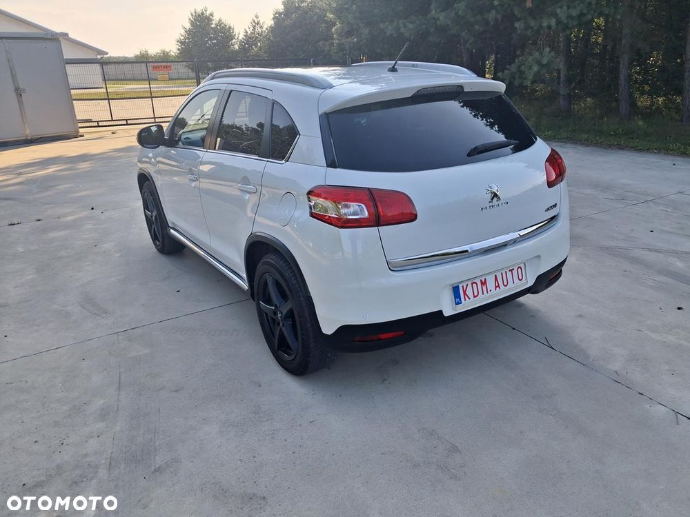 Peugeot 4008 - 17