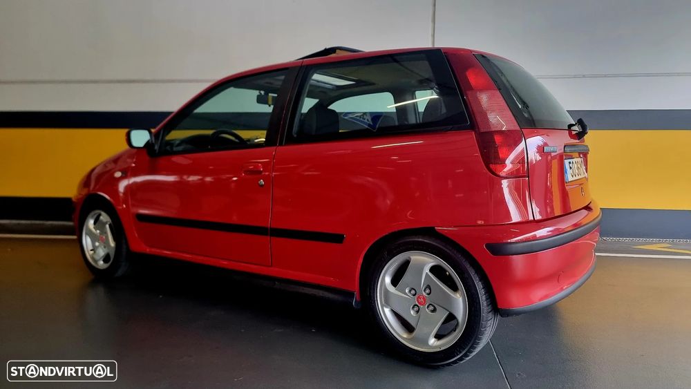 Fiat Punto Sport 16V - 3