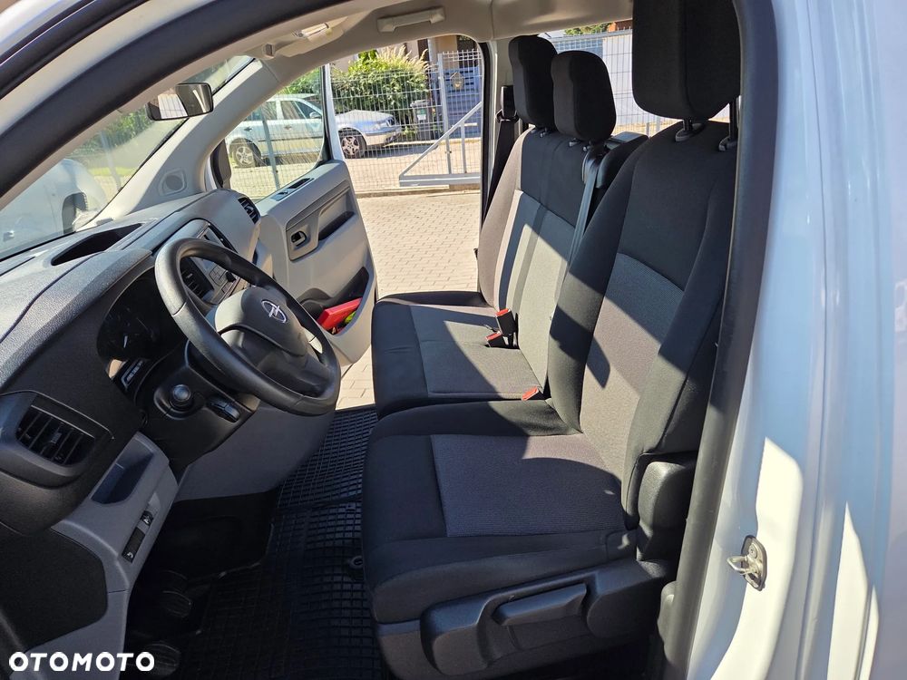 Opel Vivaro - 14