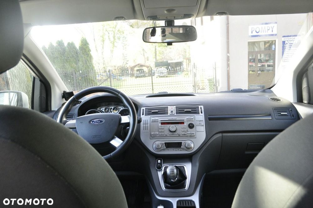 Ford Kuga - 9