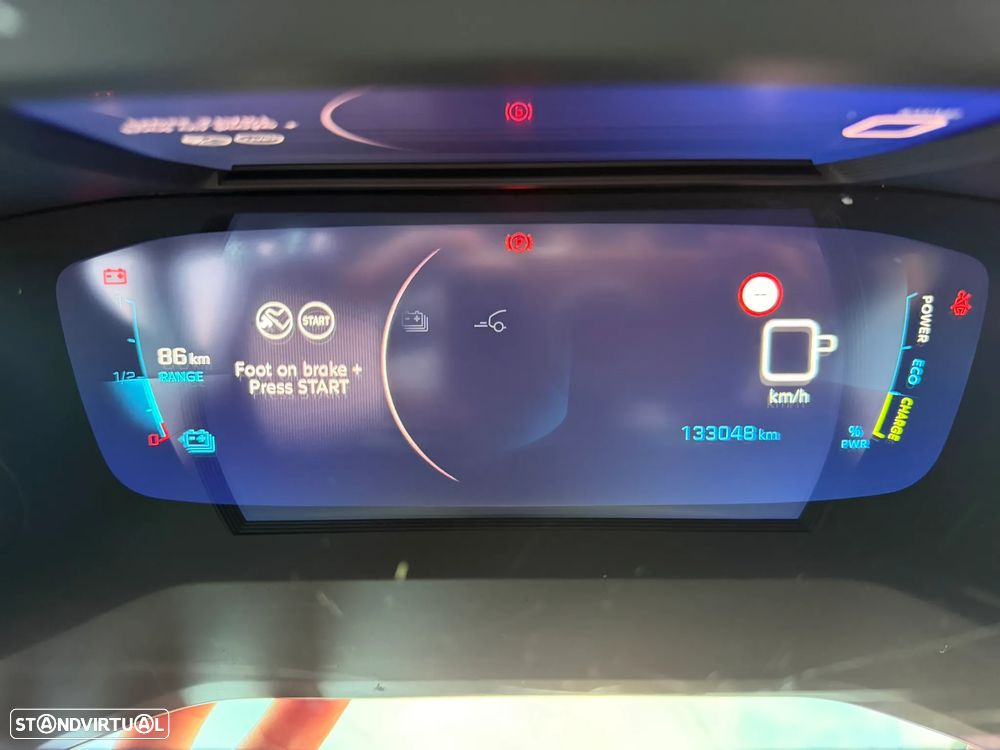 Peugeot e-2008 50 kWh Allure Pack - 15