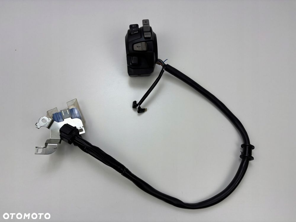 Lewy przełącznik Honda CBR 600RR PC69 2024- Oryginał - 11