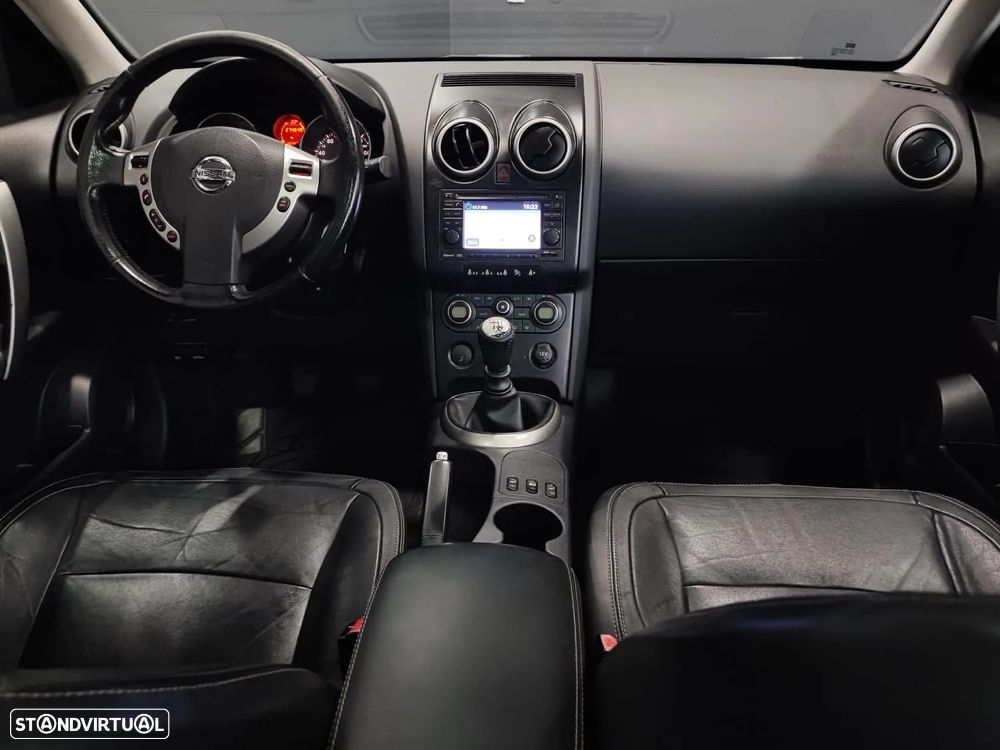 Nissan Qashqai 1.5 dCi Tekna FPD - 32