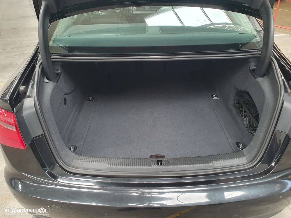 Audi A6 2.0 TDI Business Line Advance - 9