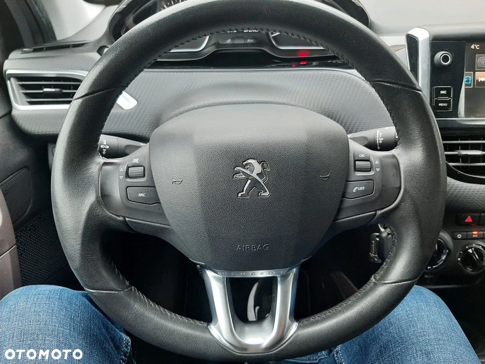 Peugeot 2008 - 15