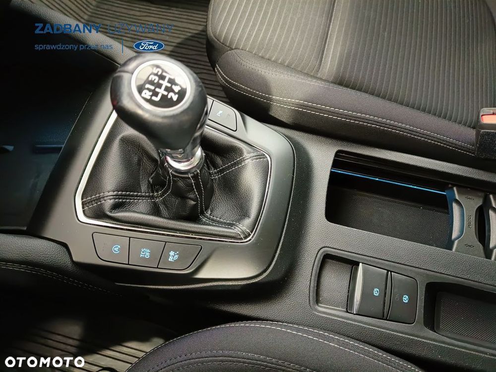 Ford Focus 1.5 EcoBlue STart-Stopp-System TITANIUM X - 24