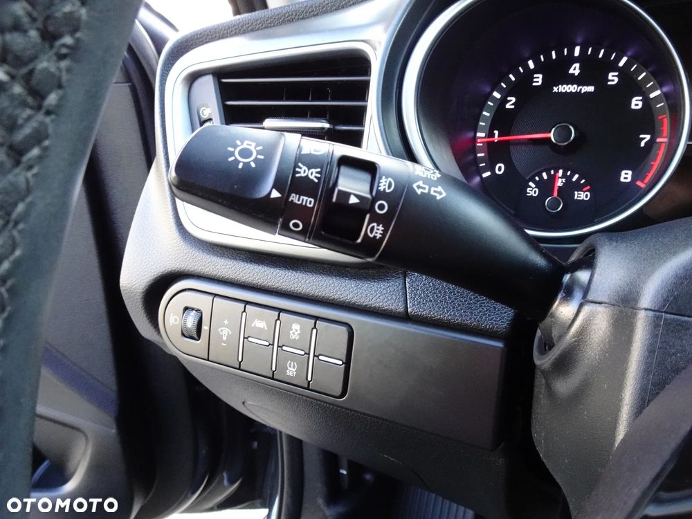 Kia XCeed 1.5 T-GDI M DCT - 36