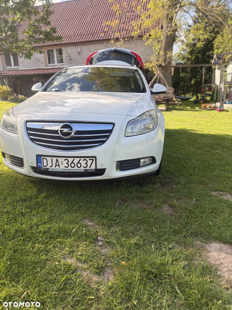 Opel Insignia - 1