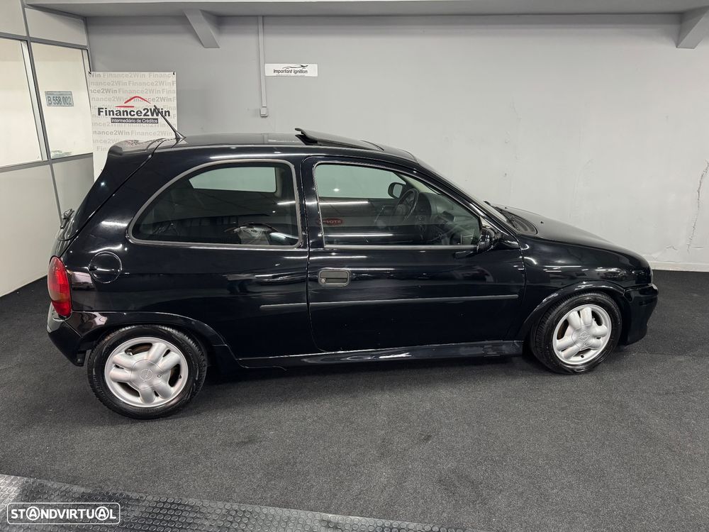 Opel Corsa 1.5 TD Sport - 28