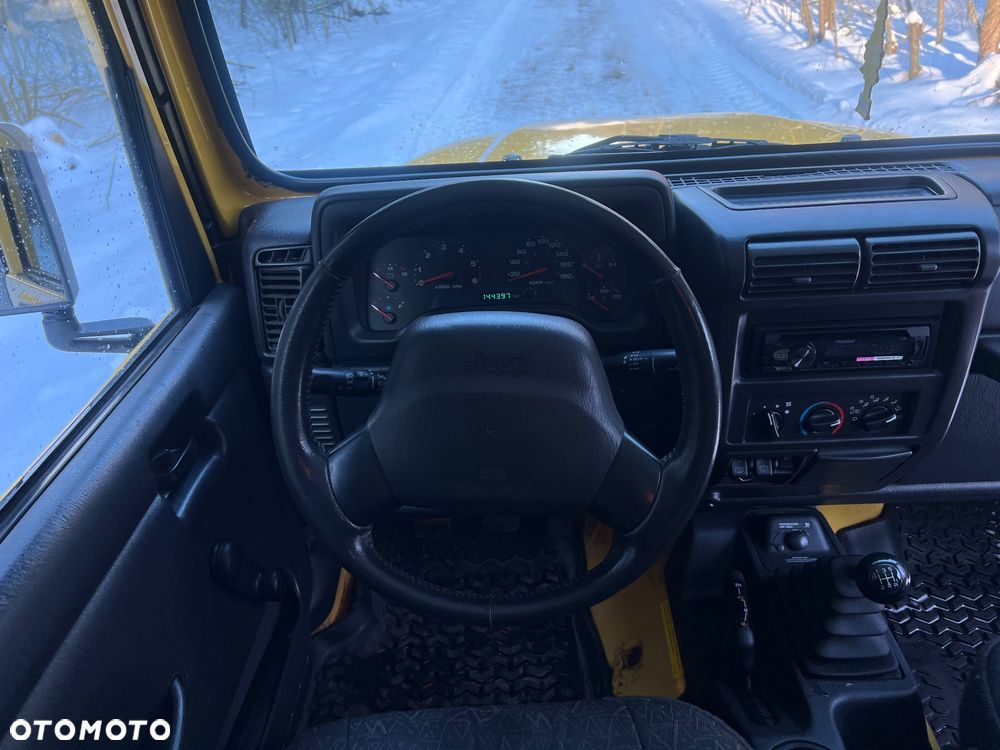Jeep Wrangler - 40