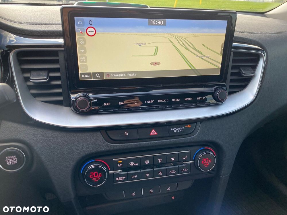 Kia Ceed - 23