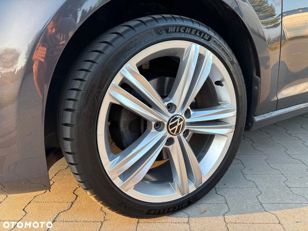 Volkswagen Golf 1.6 TDI BlueMotion Technology Lounge - 15