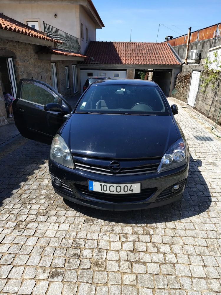 Opel Astra GTC 1.3 CDTI - 36