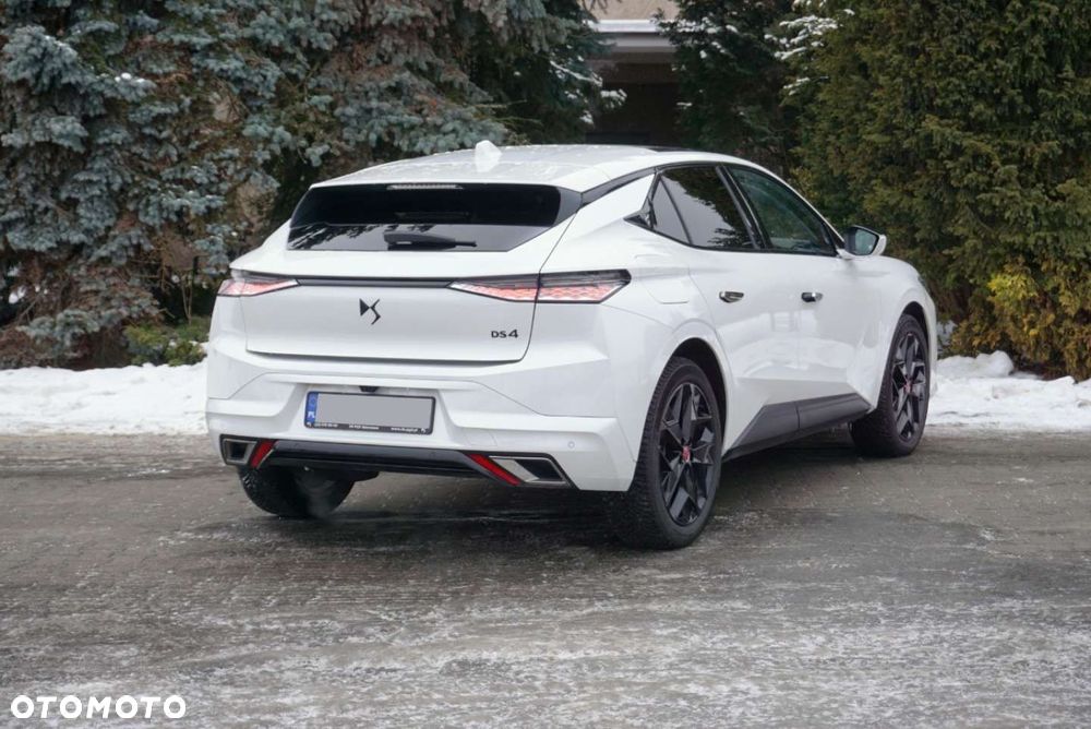 DS Automobiles DS 4 - 7