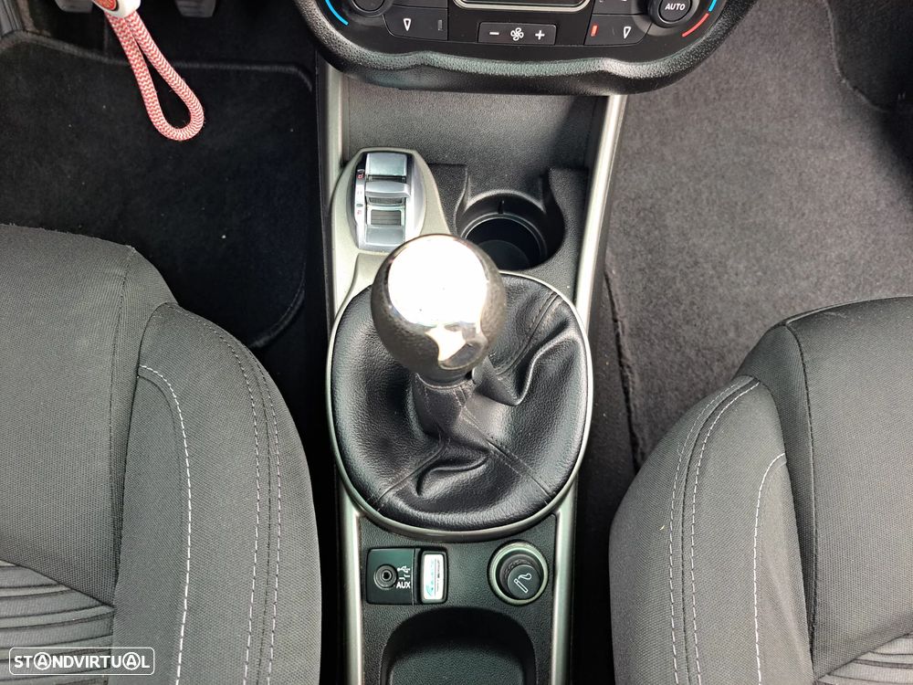 Alfa Romeo MiTo 1.3 JTD Distinctive - 23