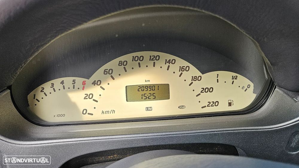 Mercedes-Benz A 140 Avantgarde - 10