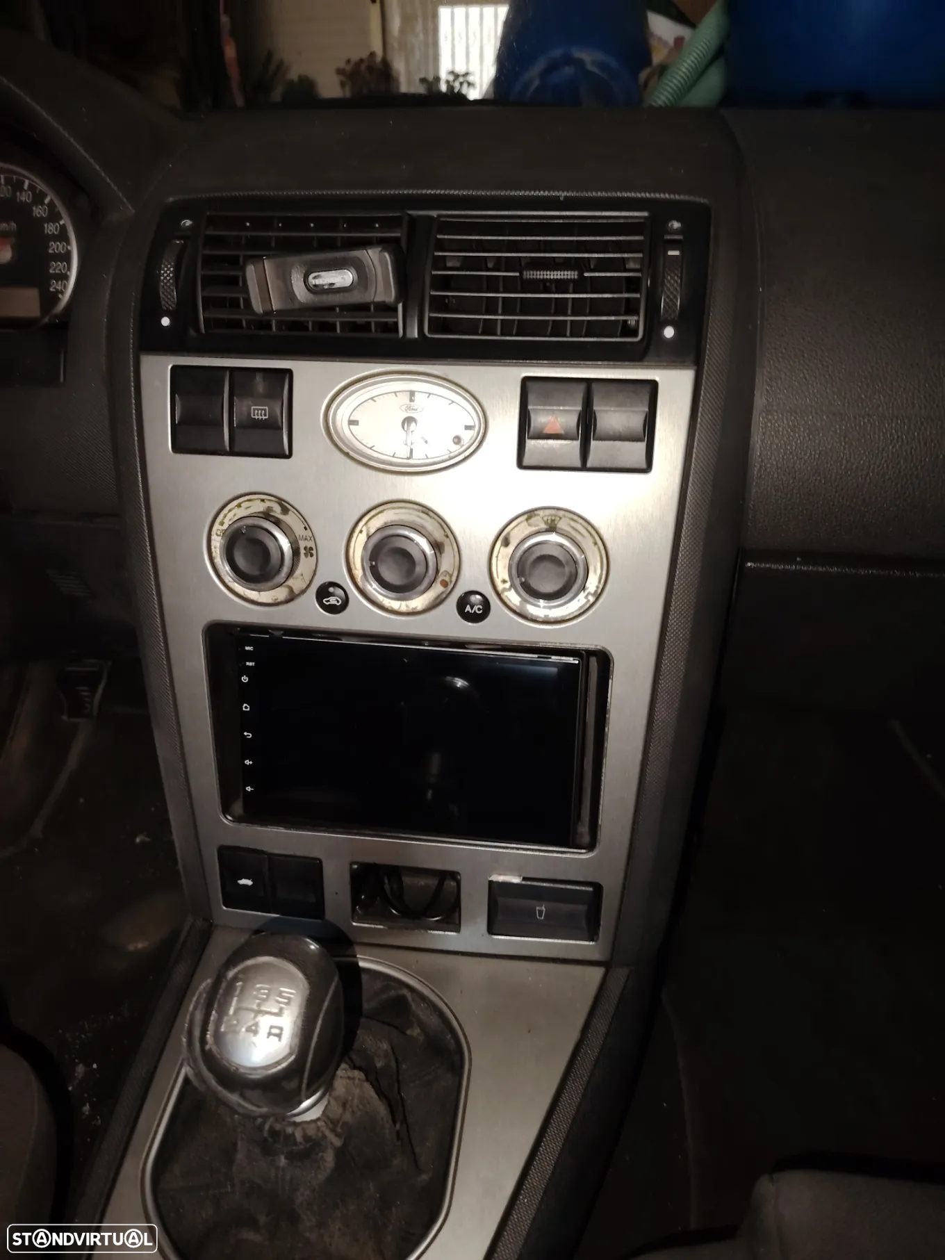 Ford Mondeo 2.0 TDdi Trend - 4