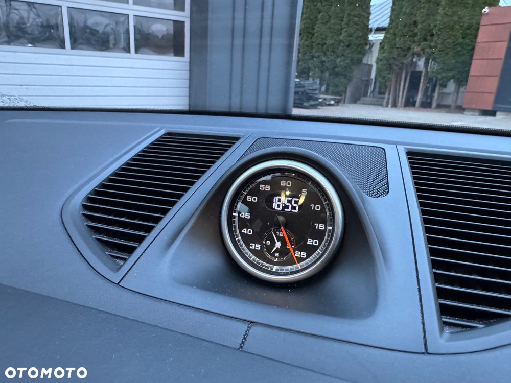 Porsche Macan - 20