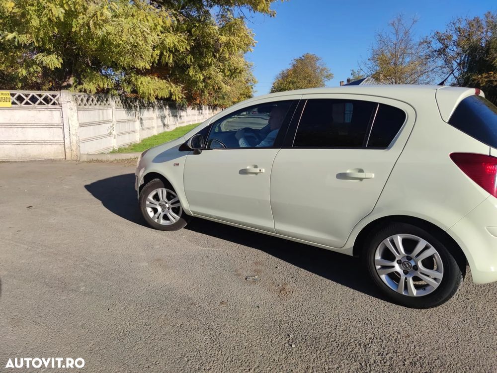 Opel Corsa 1.3 CDTI Enjoy - 8