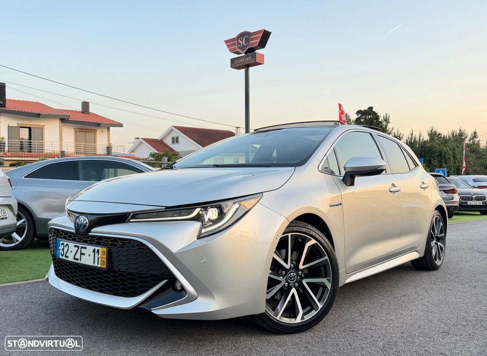 Toyota Corolla 2.0 Hybrid Exclusive - 2