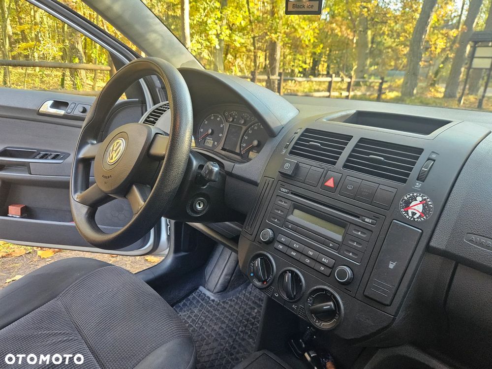 Volkswagen Polo 1.2 12V Trendline - 8
