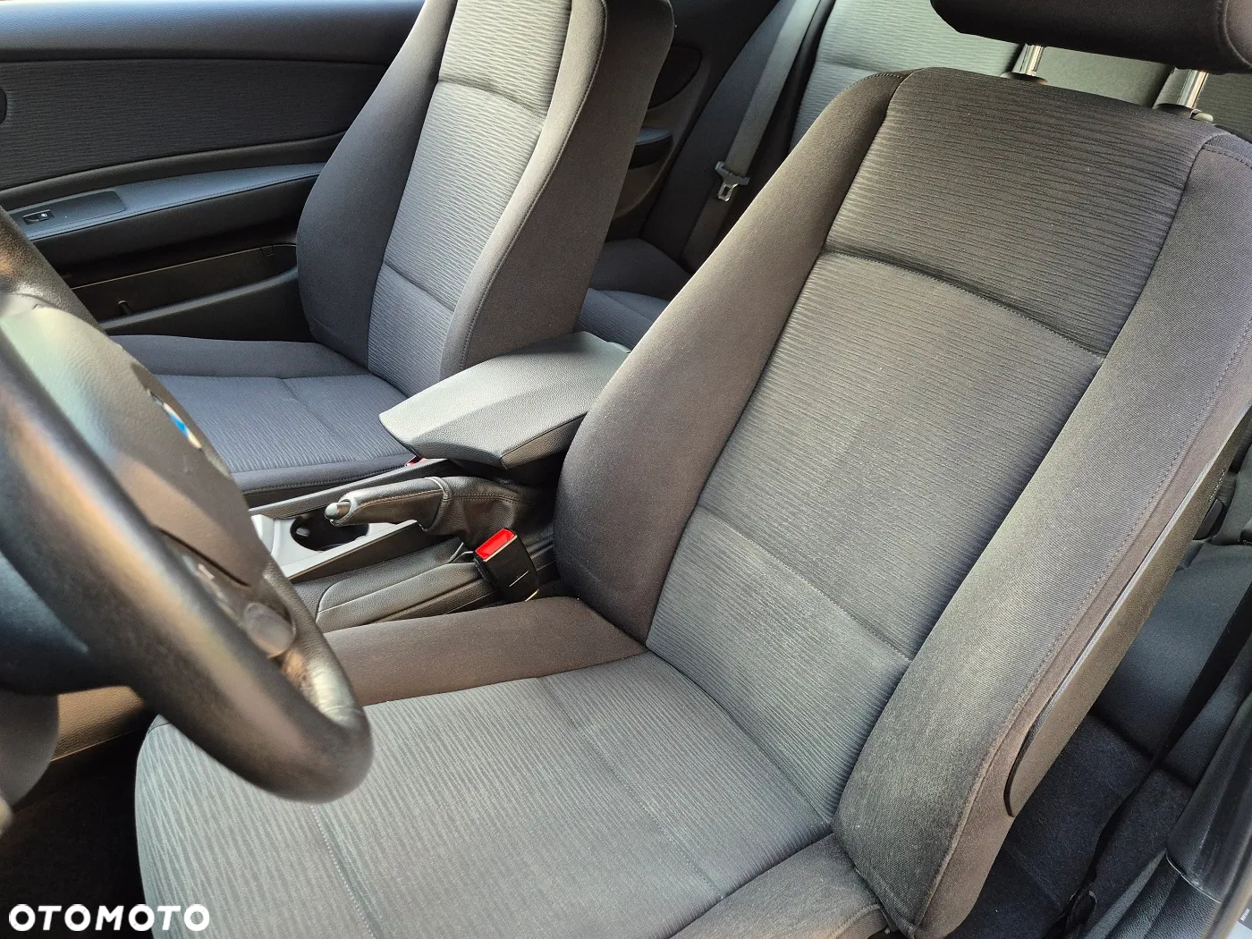 BMW Seria 1 - 16