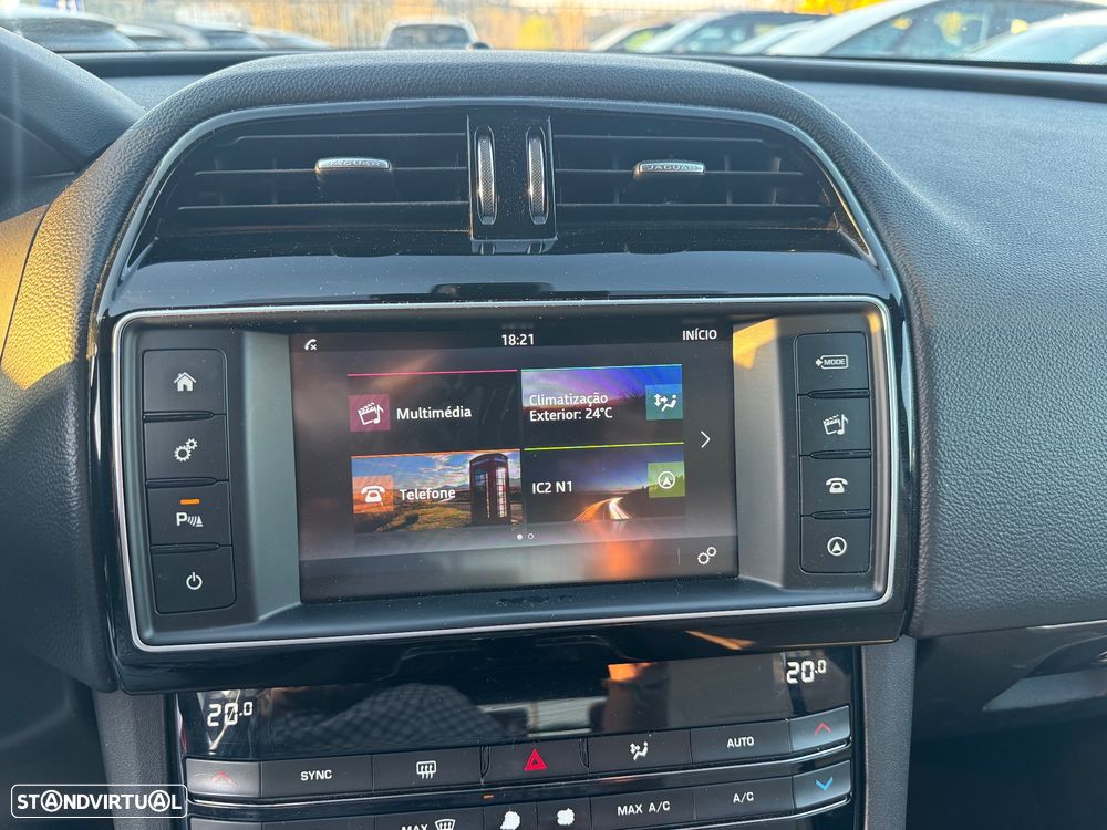 Jaguar F-Pace 2.0 i4D Prestige AWD - 21