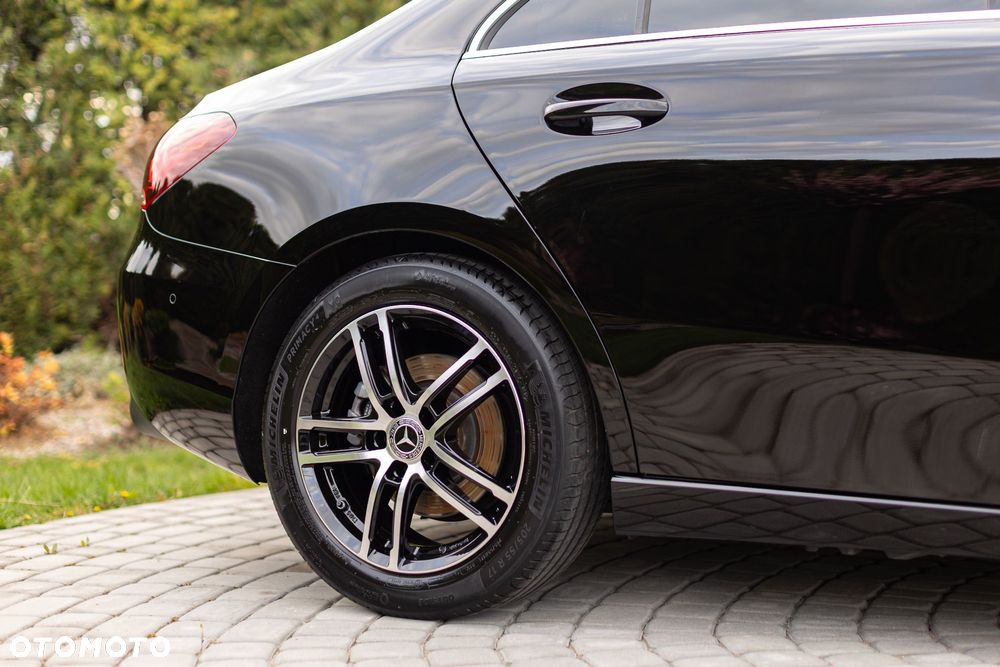 Mercedes-Benz Klasa A 200 7G-DCT - 11