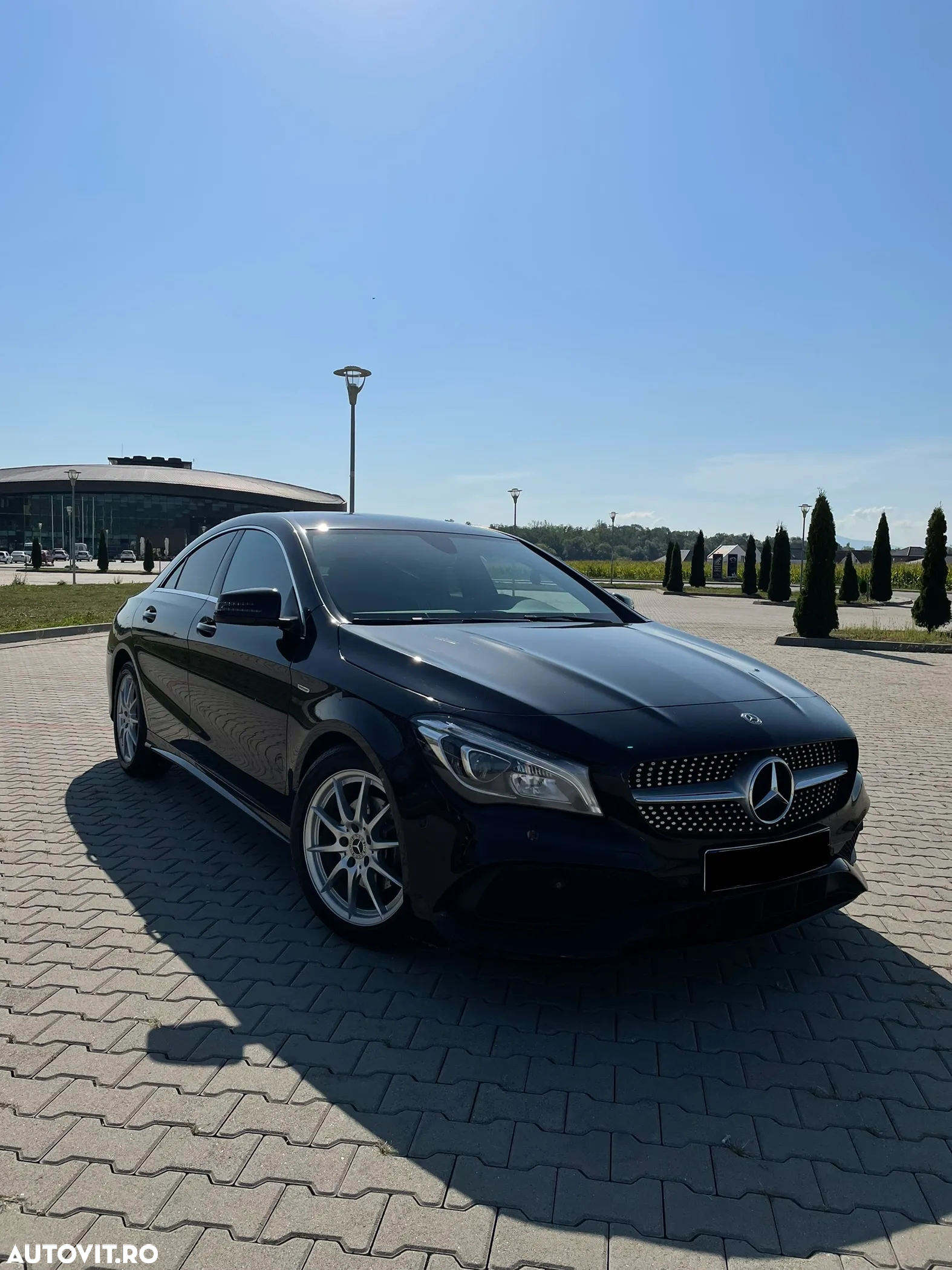 Mercedes-Benz CLA - 2