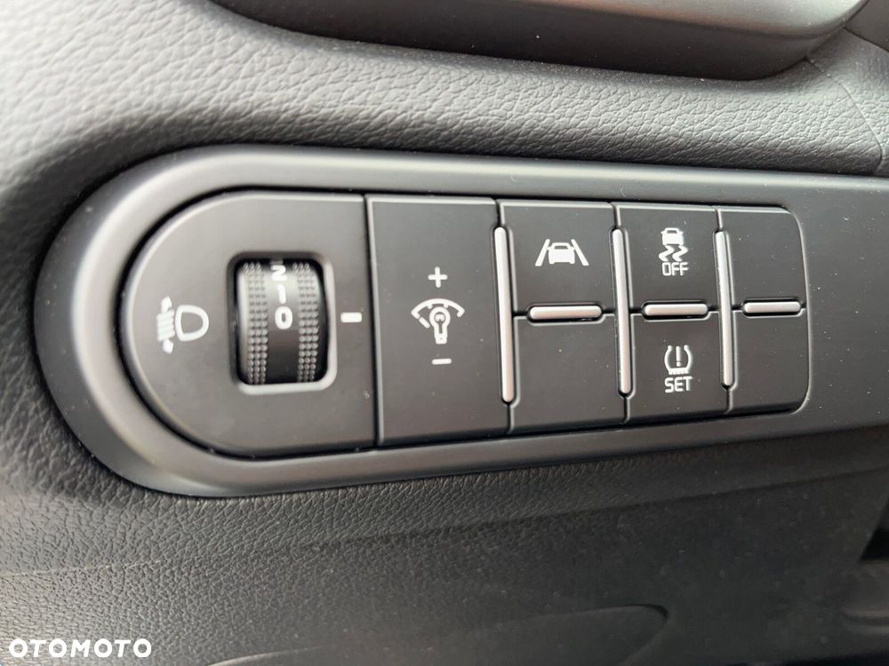 Kia Ceed 1.5 T-GDI S - 23