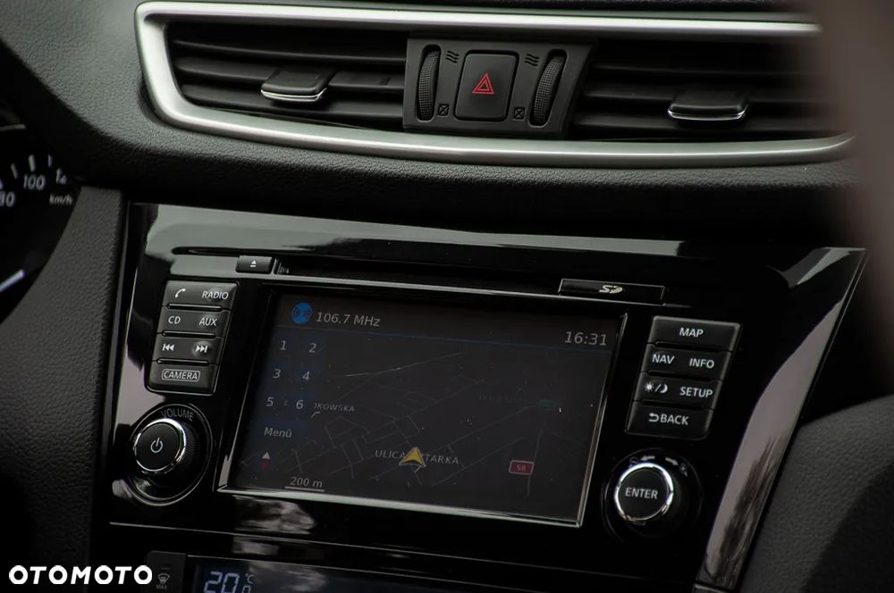 Nissan Qashqai 1.2 DIG-T Xtronic N-Connecta - 15