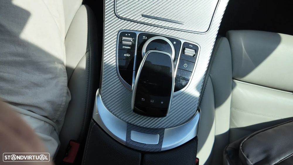 Mercedes-Benz C 300 - 33