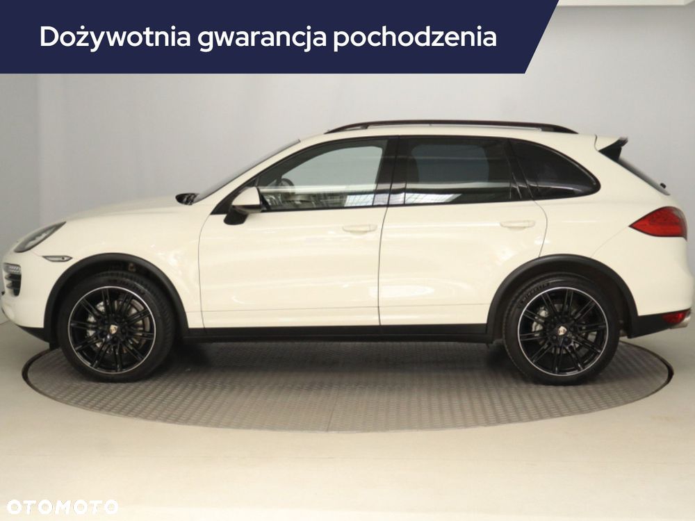 Porsche Cayenne - 4