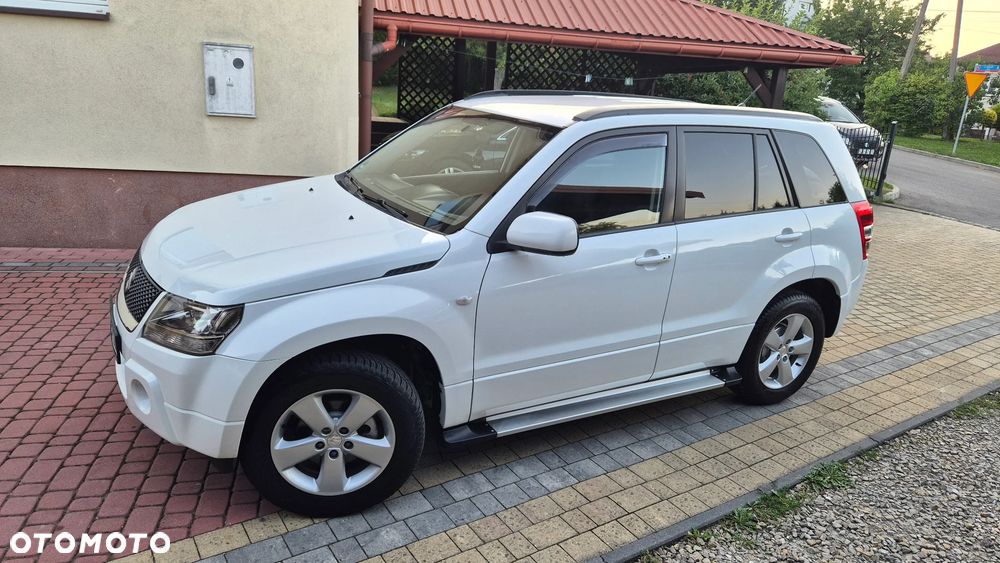 Suzuki Grand Vitara 2.0 Comfort - 9