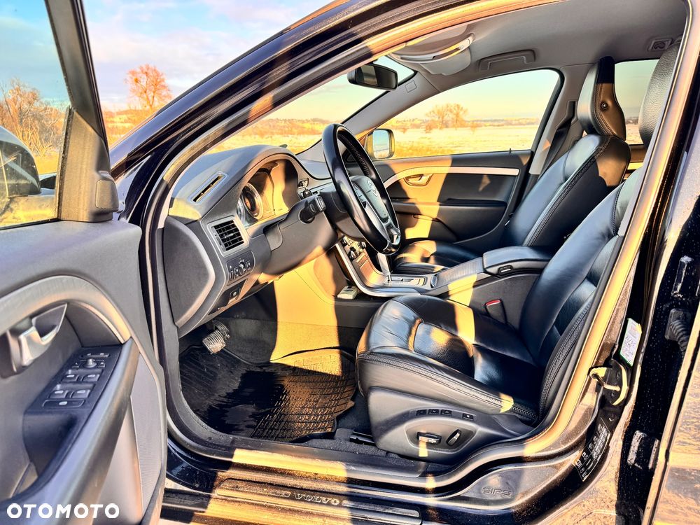 Volvo XC 70 - 14