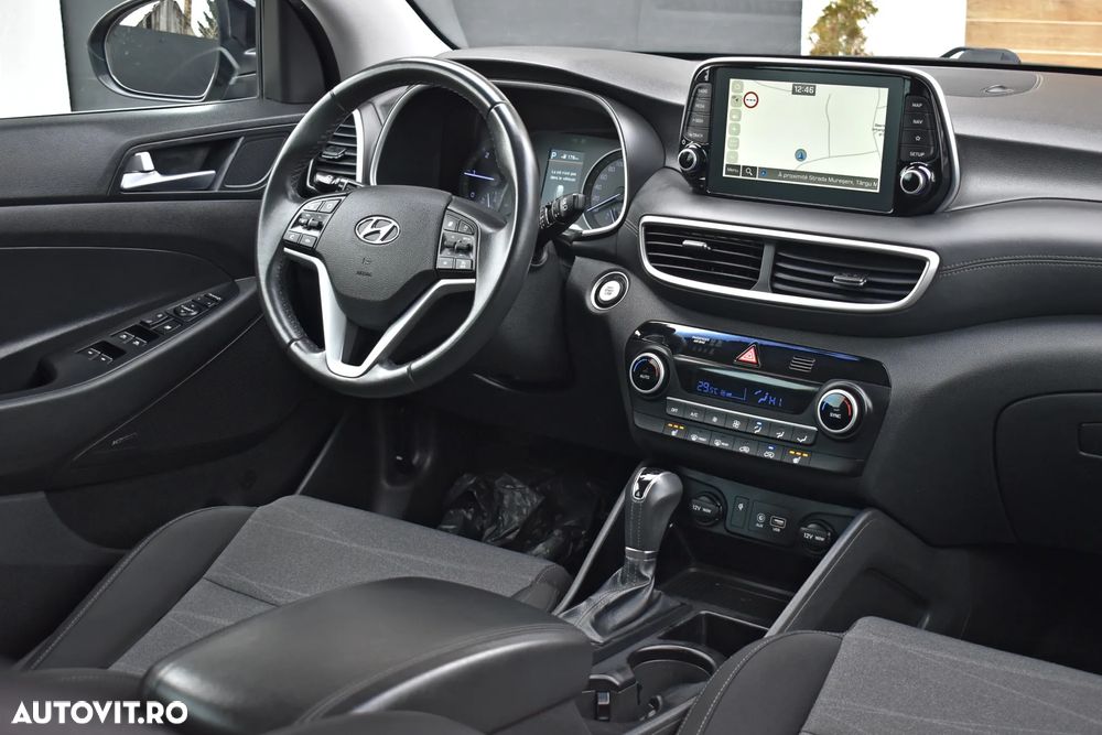 Hyundai Tucson blue 1.6 CRDi 2WD DCT Premium - 26